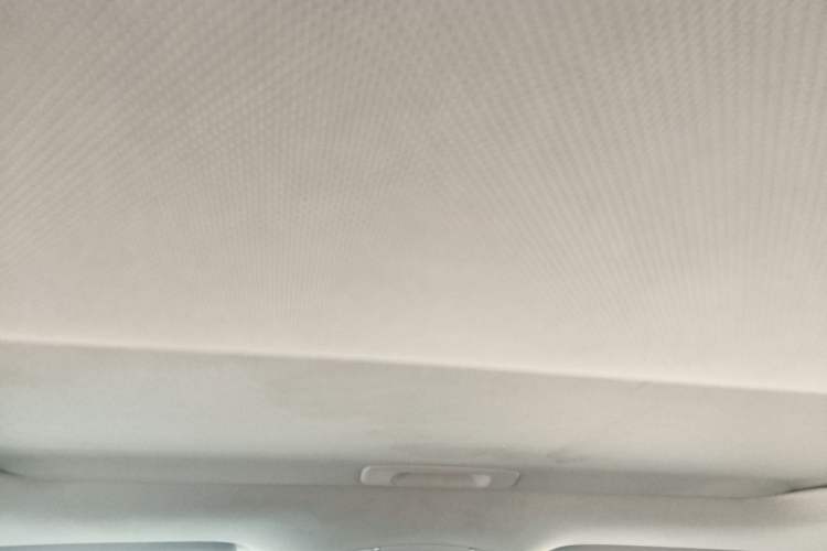 Used Infiniti M Series 2011 M25 Luxury Model Headliner