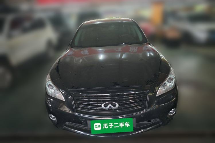 Used Infiniti M Series 2011 M37 model Front