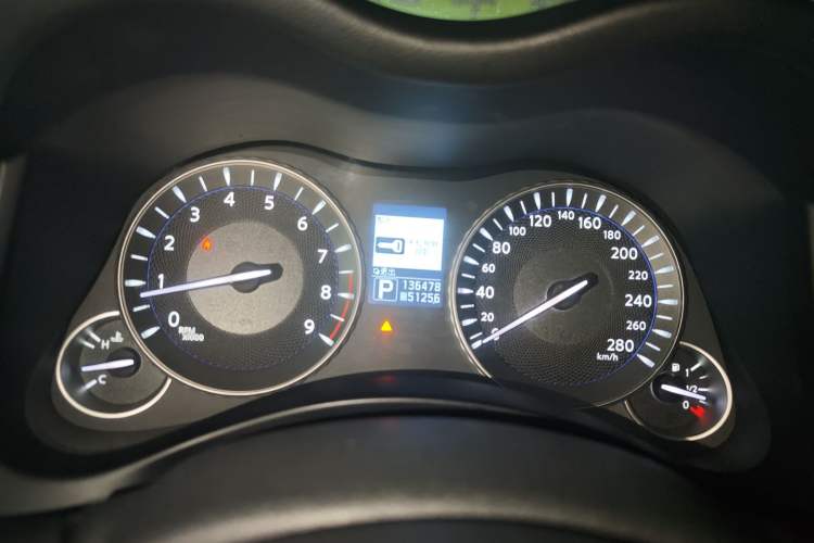 Used Infiniti M Series 2011 M37 model Instrument Cluster