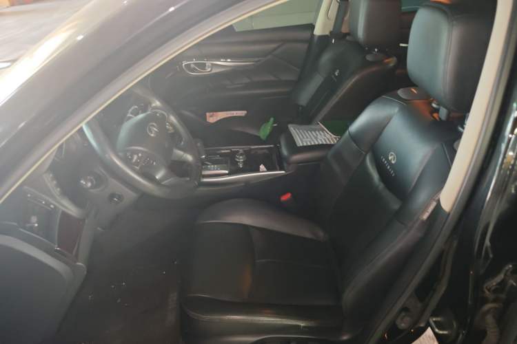 Used Infiniti M Series 2011 M37 model Left Front Seat