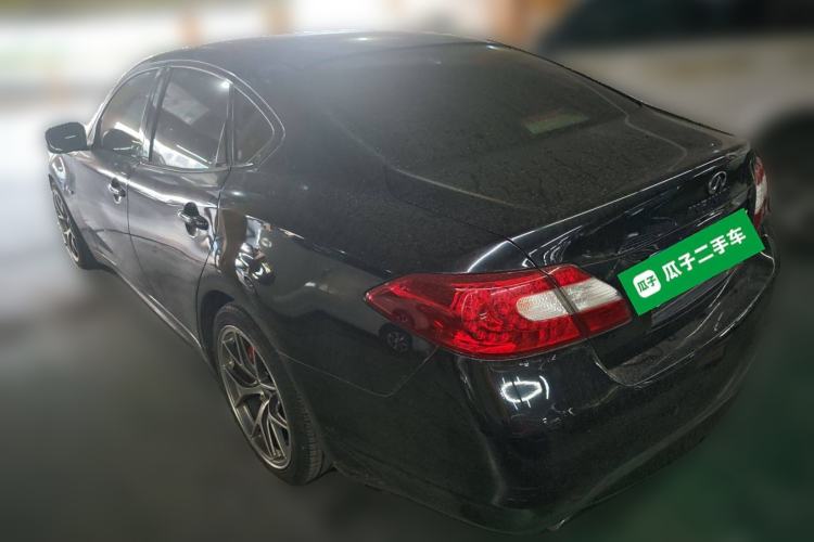 Used Infiniti M Series 2011 M37 model Rear Left 45 Deg