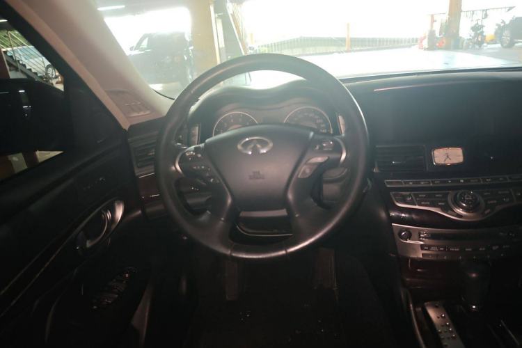 Used Infiniti M Series 2011 M37 model Steering Wheel