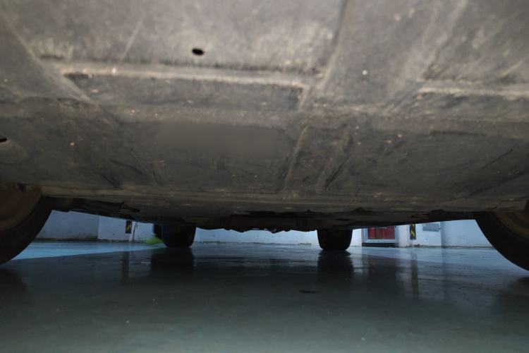 Used Infiniti M Series 2011 M25 Comfort Model Chassis Front