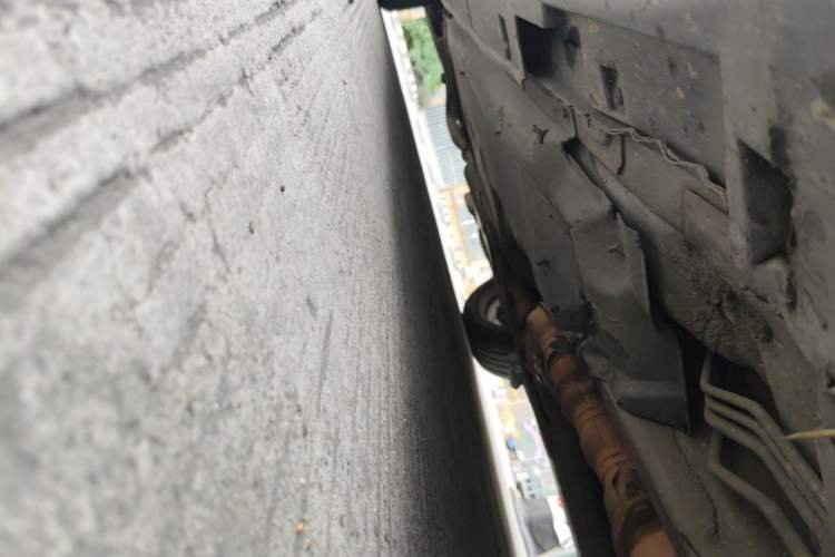 Used Infiniti M Series 2011 M25 Luxury Model Chassis Front Right
