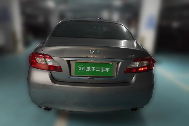 Used Infiniti M Series 2011 M25 Comfort Model Rear