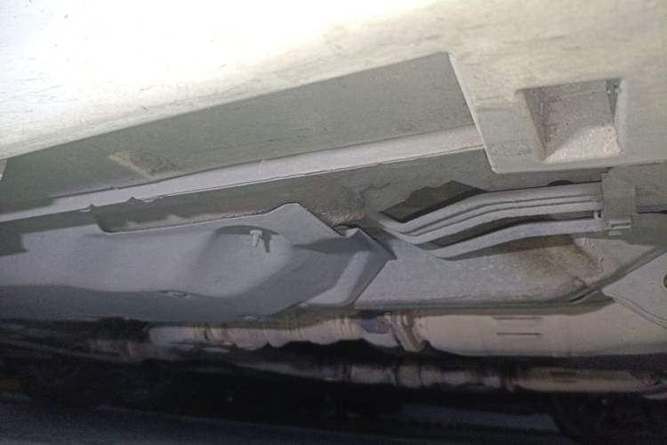 Used Infiniti M Series 2011 M25 Comfort Model Chassis Front Right