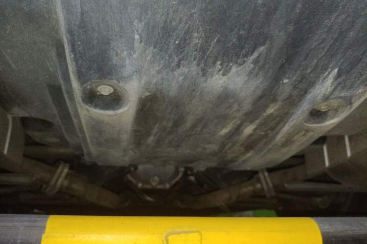 Used Infiniti M Series 2011 M25 Comfort Model Chassis Rear
