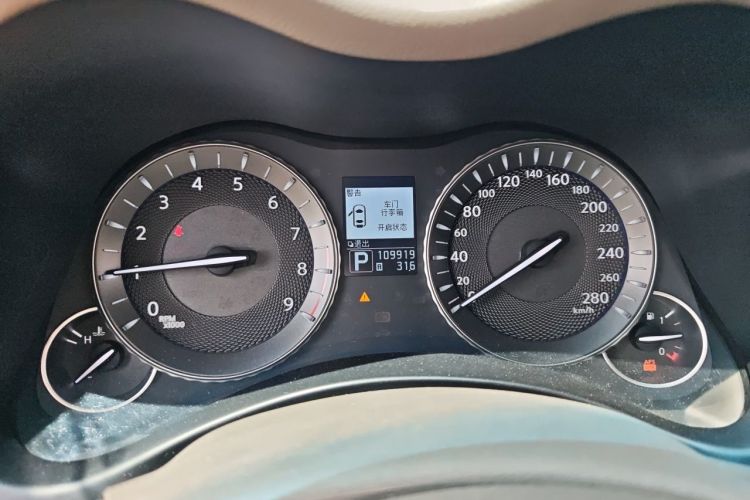 Used Infiniti M Series 2011 M37 model Instrument Cluster