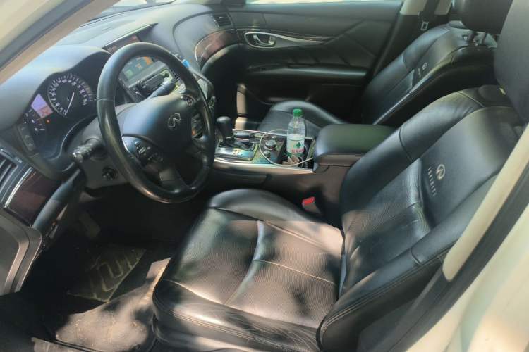 Used Infiniti M Series 2011 M37 model Left Front Seat