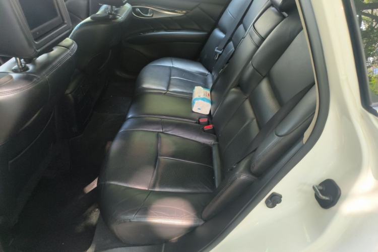 Used Infiniti M Series 2011 M37 model Left Rear Seat