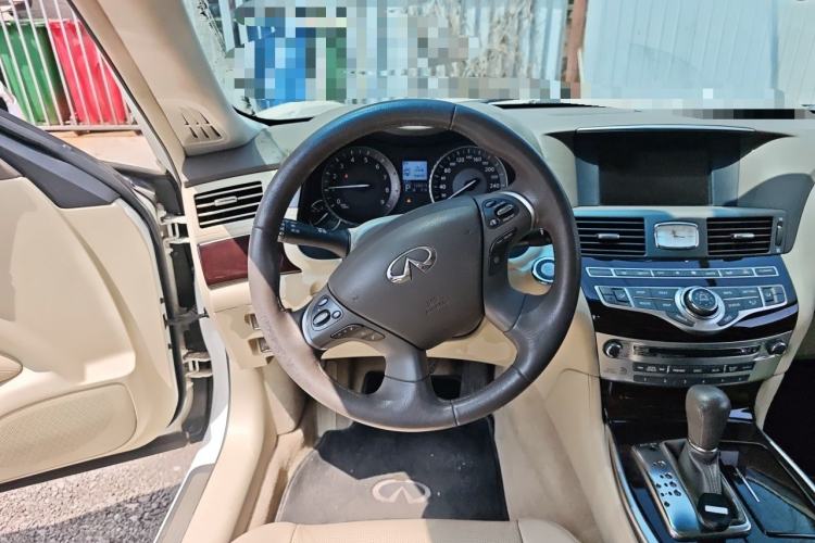 Used Infiniti M Series 2011 M37 model Steering Wheel