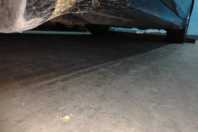 Used Infiniti M Series 2012 M25L Comfort Edition Chassis Front Left