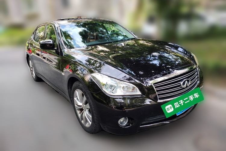 Used Infiniti M Series 2012 M25L Comfort Edition Front Right 45 Deg