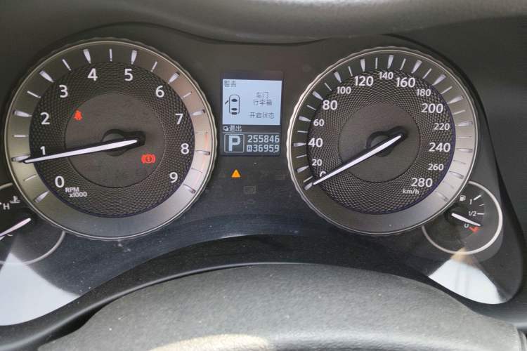 Used Infiniti M Series 2012 M25L Elegance Edition Instrument Cluster