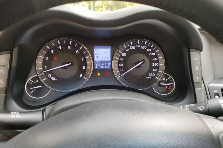 Used Infiniti M Series 2012 M25L Comfort Edition Instrument Cluster