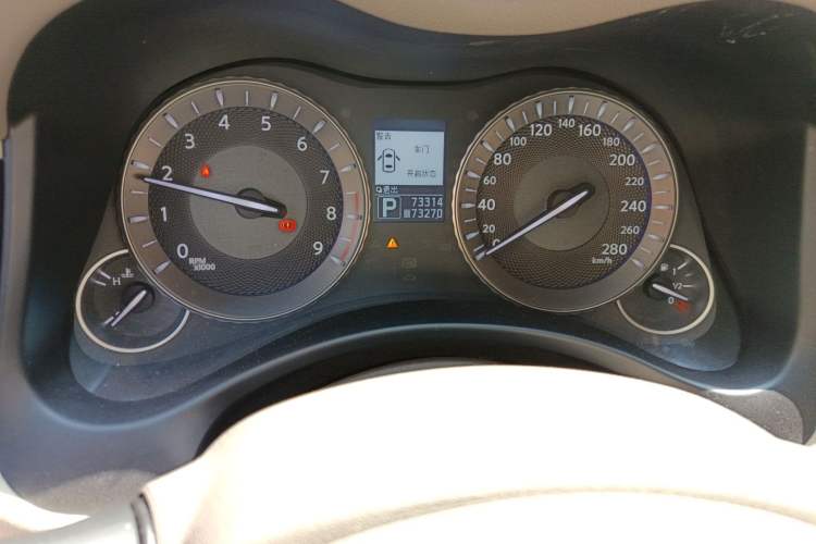 Used Infiniti M Series 2012 M25L Elegance Edition Instrument Cluster