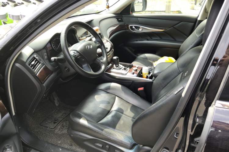 Used Infiniti M Series 2012 M25L Elegance Edition Left Front Seat