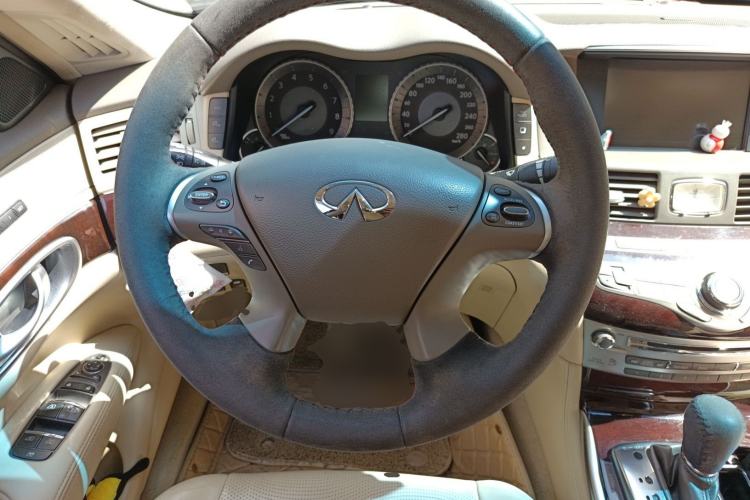 Used Infiniti M Series 2012 M25L Elegance Edition Steering Wheel