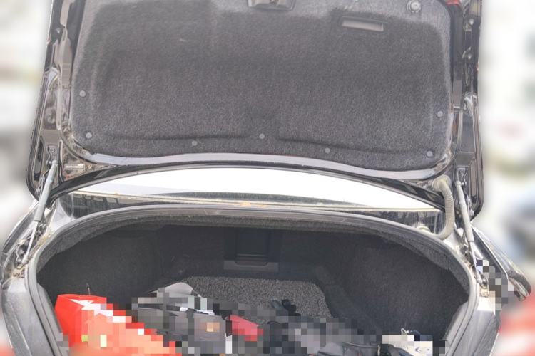 Used Infiniti M Series 2012 M25L Elegance Edition Trunk