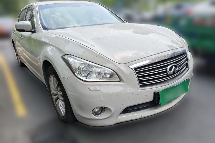Used Infiniti M Series 2012 M25L Luxury Edition Front Right 45 Deg