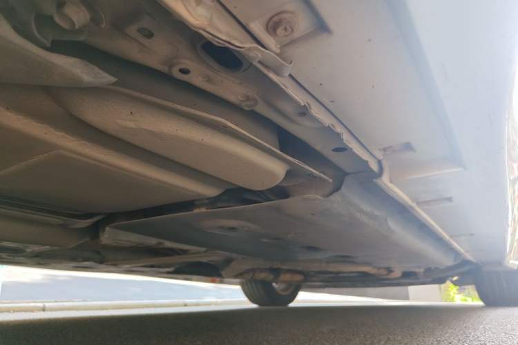 Used Infiniti M Series 2012 M25L Comfort Edition Chassis Rear Right