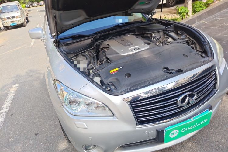 Used Infiniti M Series 2012 M25L Comfort Edition Engine Bay Right