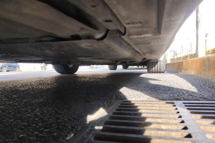 Used Infiniti M Series 2012 M25L Comfort Edition Chassis Rear Right