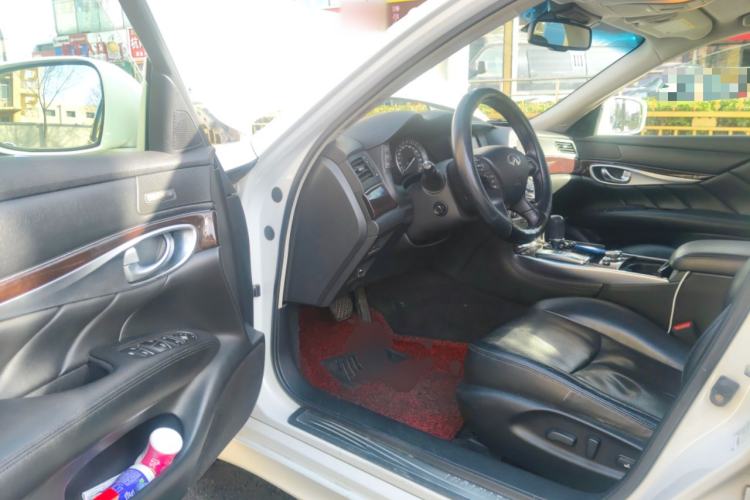 Used Infiniti M Series 2012 M25L Comfort Edition Driver Seat