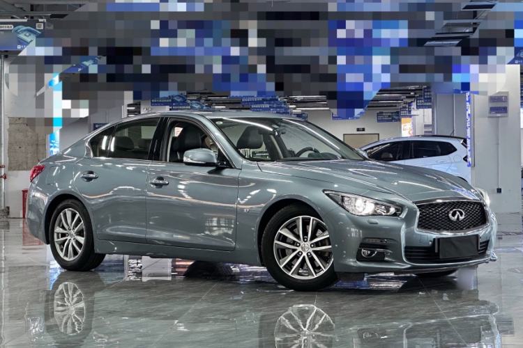 Used Infiniti Q50 2014 3.7L Luxury Edition Exterior 3