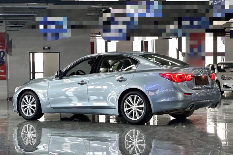 Used Infiniti Q50 2014 3.7L Luxury Edition Exterior 4