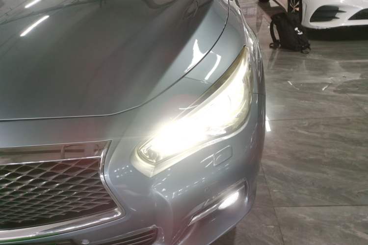 Used Infiniti Q50 2014 3.7L Luxury Edition Left Front Headlight