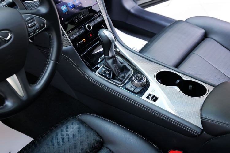 Used Infiniti Q50 2014 3.7L Luxury Sport Edition Interior 7