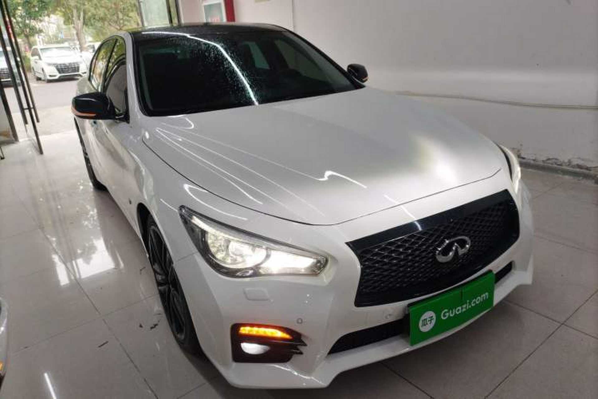 Used Infiniti Q50 2014 3.7L Luxury Sport Edition Exterior 2