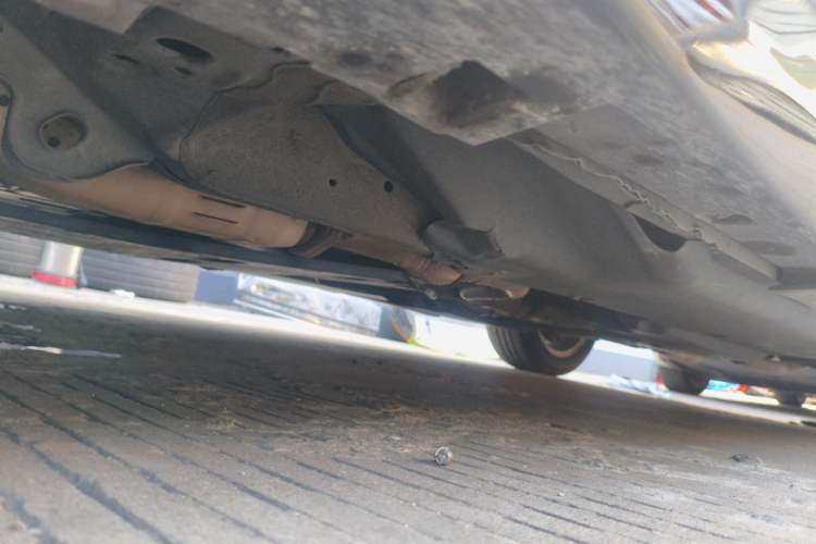 Used Infiniti Q50 2014 3.7L Comfort Edition Chassis Front Left