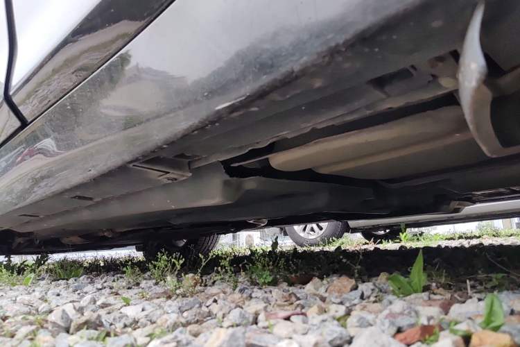 Used Infiniti Q50 2014 3.7L Luxury Edition Chassis Rear Left