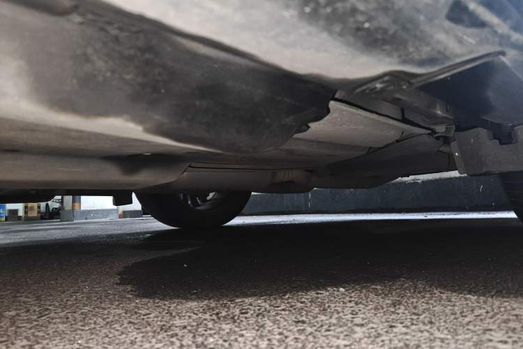 Used Infiniti Q50 2014 2.0T Luxury Sport Edition Chassis Rear Right