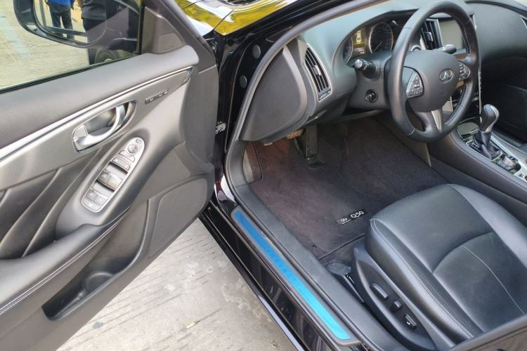 Used Infiniti Q50 2014 3.7L Comfort Edition Driver Seat