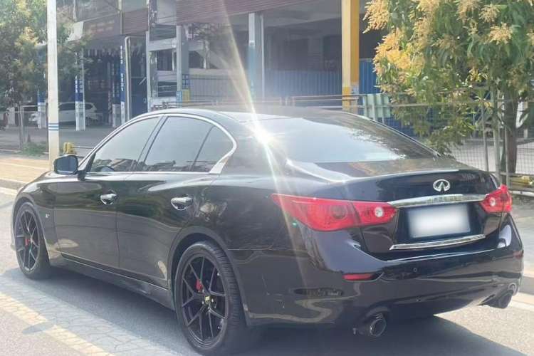 Used Infiniti Q50 2014 3.7L Comfort Edition Exterior 3