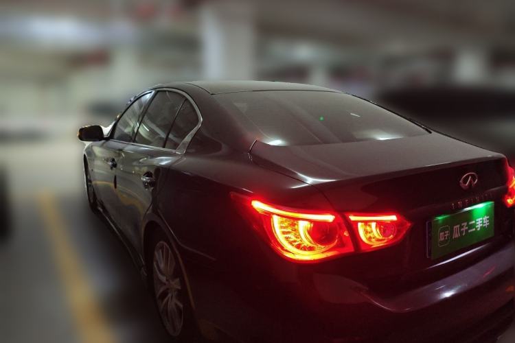 Used Infiniti Q50 2014 3.7L Comfort Edition Exterior 3