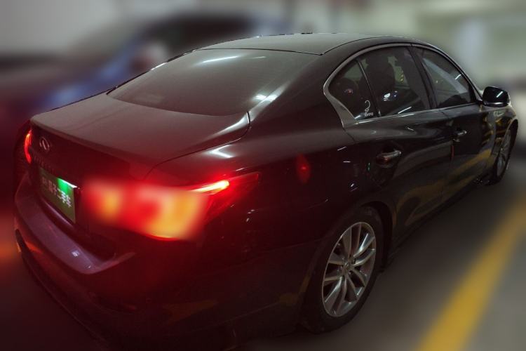 Used Infiniti Q50 2014 3.7L Comfort Edition Exterior 5