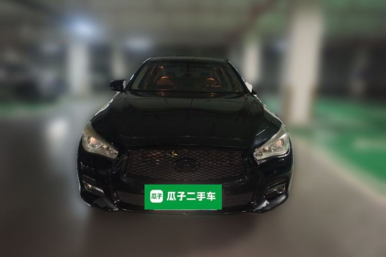 Used Infiniti Q50 2014 2.0T Comfort Edition Front
