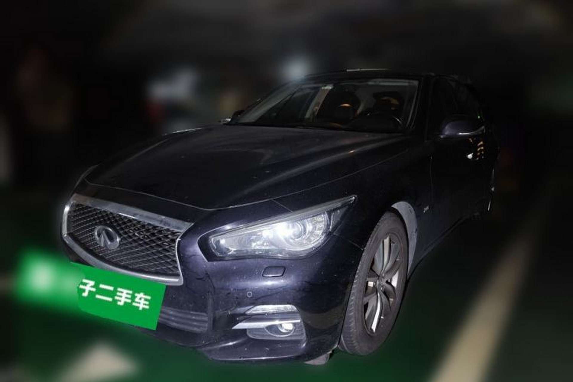 Used Infiniti Q50 2014 2.0T Luxury Edition Front Left 45 Deg