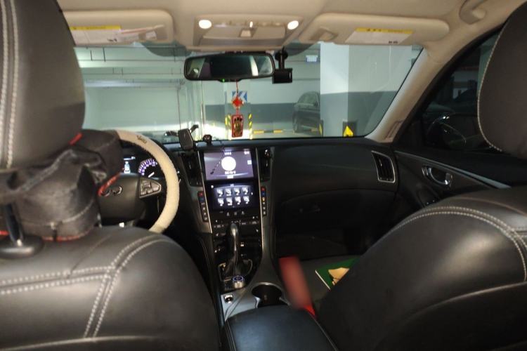 Used Infiniti Q50 2014 3.7L Comfort Edition Headliner