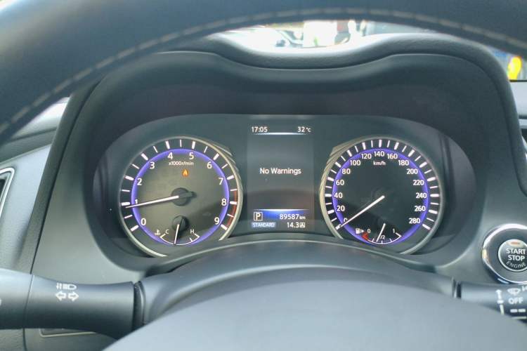 Used Infiniti Q50 2014 3.7L Comfort Edition Instrument Cluster