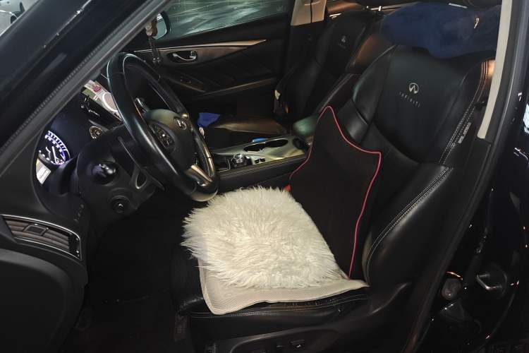 Used Infiniti Q50 2014 2.0T Luxury Sport Edition Left Front Seat