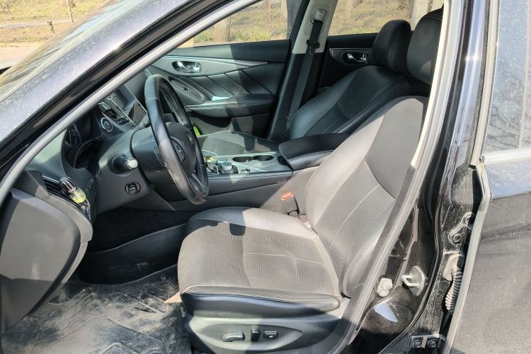 Used Infiniti Q50 2014 3.7L Comfort Edition Left Front Seat