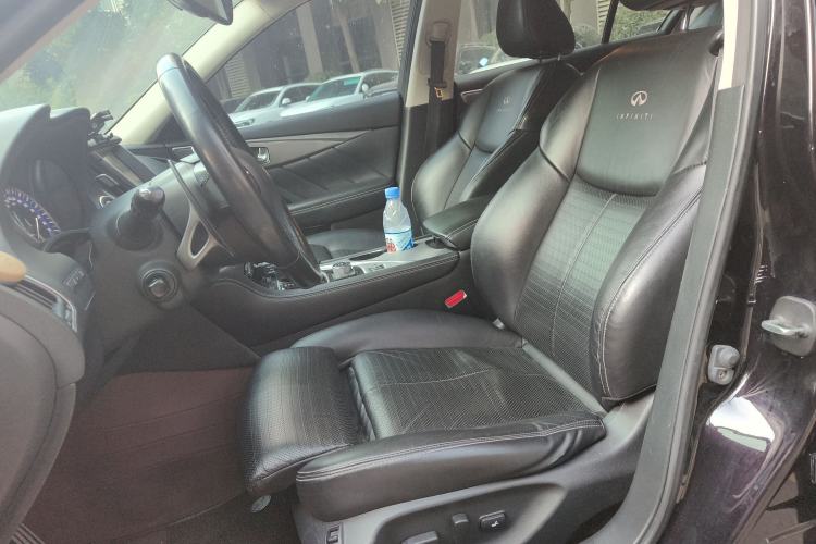 Used Infiniti Q50 2014 3.7L Luxury Sport Edition Left Front Seat