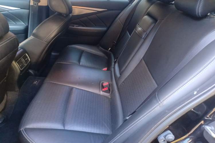 Used Infiniti Q50 2014 3.7L Luxury Sport Edition Left Rear Seat