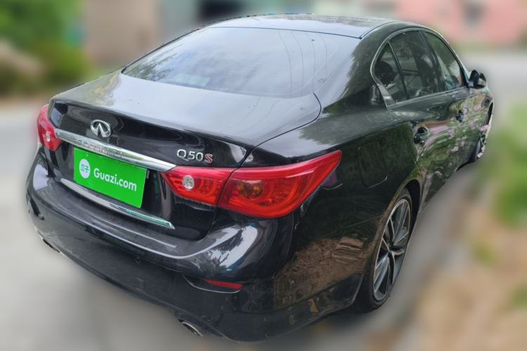 Used Infiniti Q50 2014 3.7L Luxury Sport Edition Rear Right 45 Deg