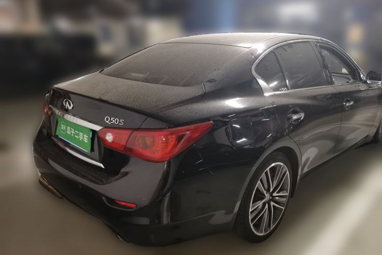 Used Infiniti Q50 2014 3.7L Luxury Sport Edition Rear Right 45 Deg